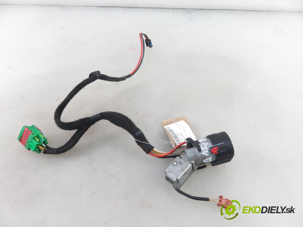 PEUGEOT 307 (3A/C) HB 2003 79,00 2.0 HDi 110 - RHS 1997,00 spinačka 9648445180 (Spínacie skrinky a kľúče)