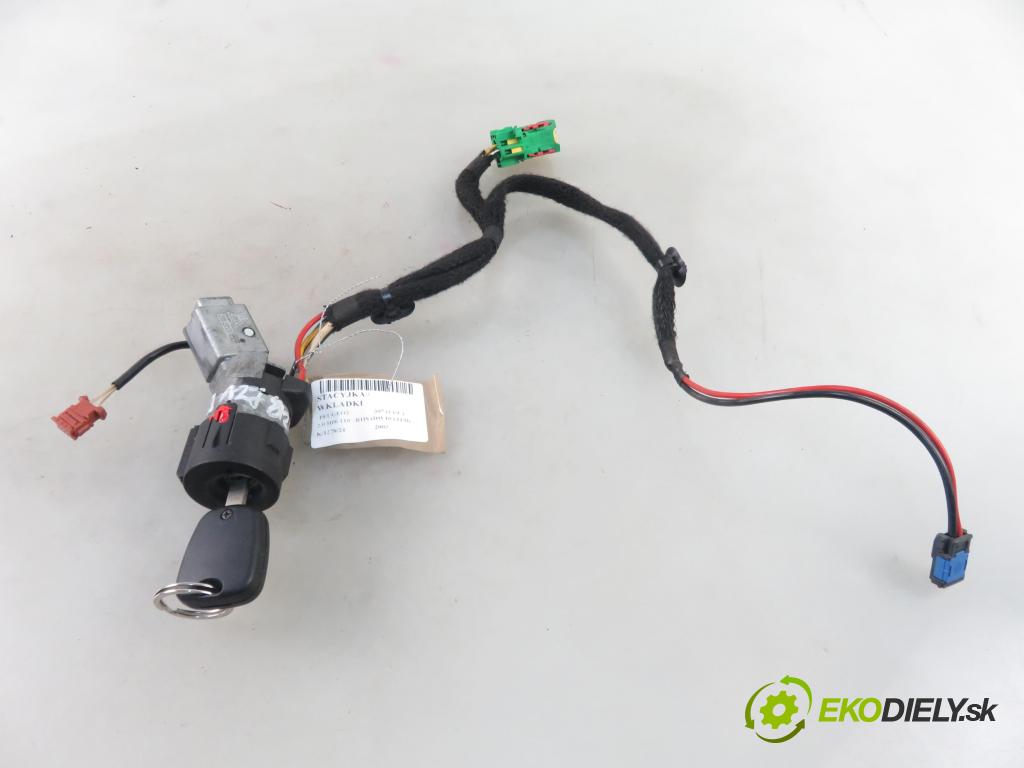 PEUGEOT 307 (3A/C) HB 2003 79,00 2.0 HDi 110 - RHS 1997,00 spinačka 9648445180 (Spínacie skrinky a kľúče)