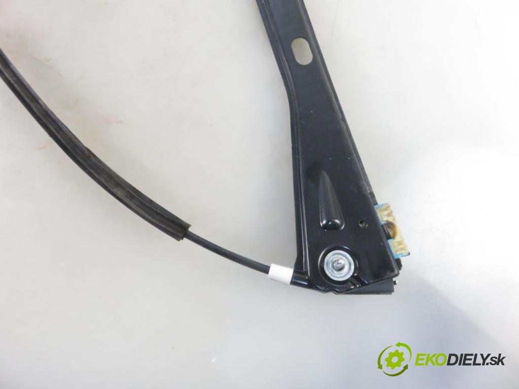 VW GOLF V (1K1) HB 2004 85,00 1.6 FSI - BAG 1598,00 Mechanizmus okien 1K0959793C ; 1K4837401E