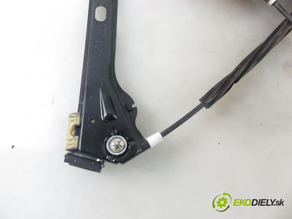 VW GOLF V (1K1) HB 2004 85,00 1.6 FSI - BAG 1598,00 Mechanizmus okien 1K0959793C ; 1K4837401E