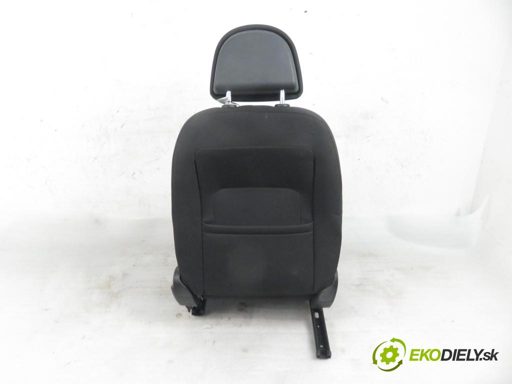OPEL INSIGNIA A sedan (G09) SEDAN 2008 118,00 2.0 CDTI 160 - A 20 DTH 1956,00 Sedadlo šoféri 