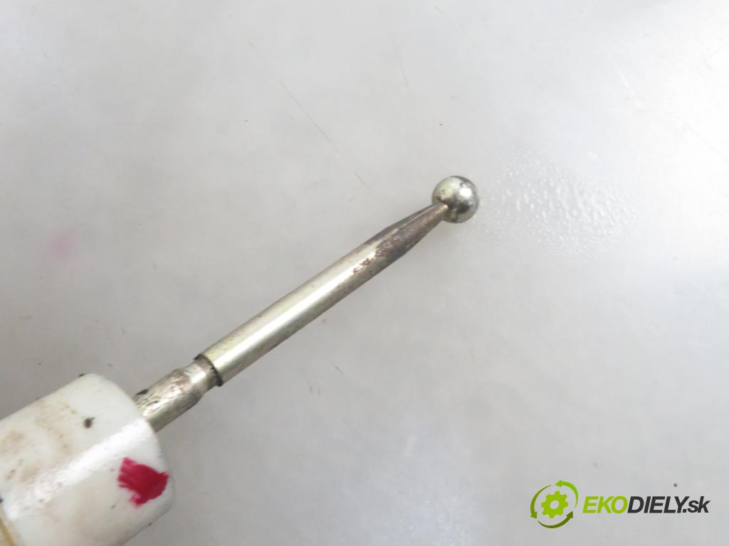 VW GOLF IV (1J1) HB 2001 81,00 1.9 TDI - AHF 1896,00 Posilovač 1J1614105K (Servočerpadlá, pumpy riadenia)