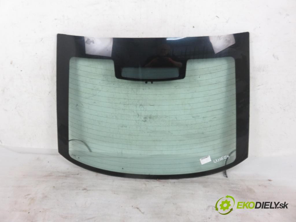 SKODA OCTAVIA I (1U2) LIFTBACK 1999 81,00 1.9 TDI - AHF 1896,00 Okno zadné kapota