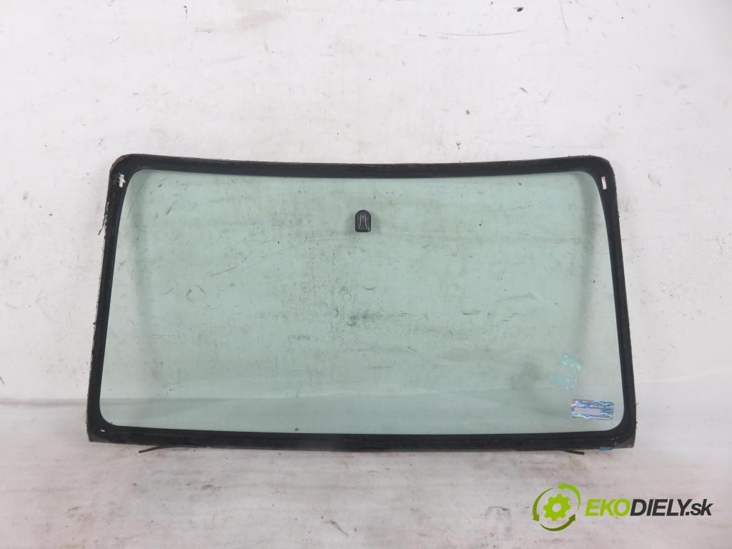 SUZUKI GRAND VITARA I (FT, HT) TERENOWY 2002 94,00 2.0 4x4 128 - J20A 1995,00 okno PŘEDNÍ