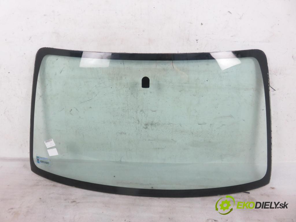 SUZUKI GRAND VITARA I (FT, HT) TERENOWY 2002 94,00 2.0 4x4 128 - J20A 1995,00 okno PŘEDNÍ