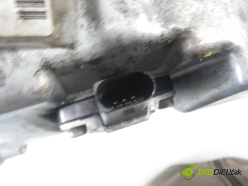 VW PASSAT B6 Variant (3C5) KOMBI 2006 77,00 1.9 TDI - BXE 1896,00 Vaňa olejová 038103603AG (Olejové vane)