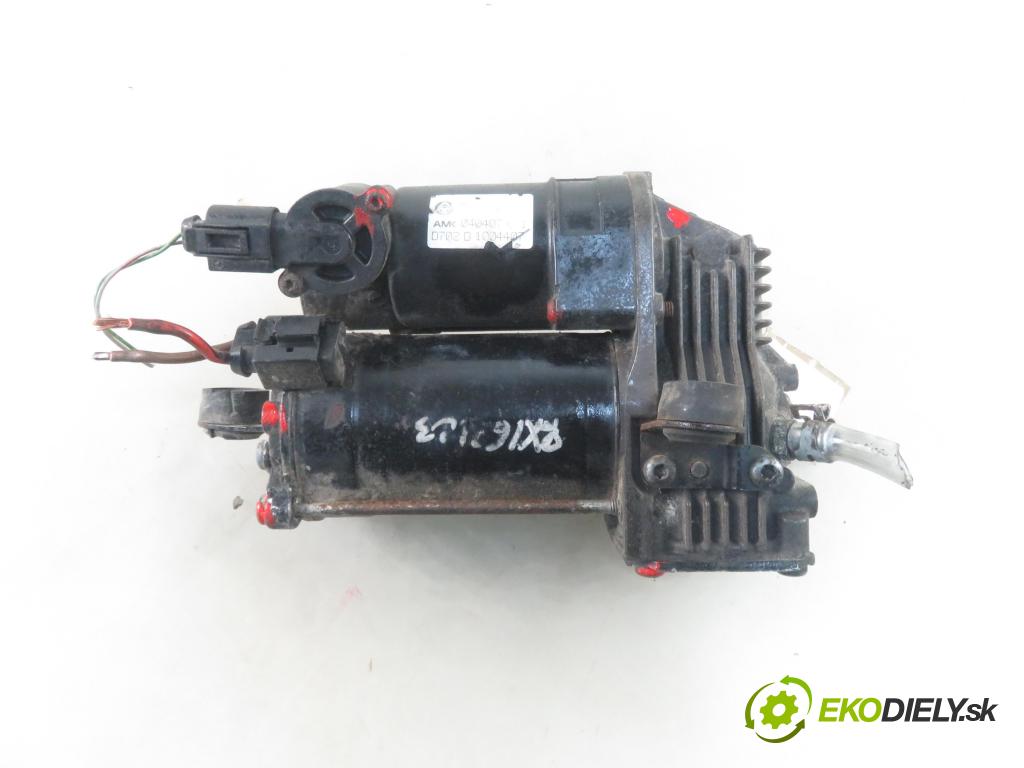 MERCEDES-BENZ KLASA S (W220) SEDAN 2001 145,00 S 320 CDI 197 - OM 613.960 3222,00 Pumpa nápravy EBLV0010D