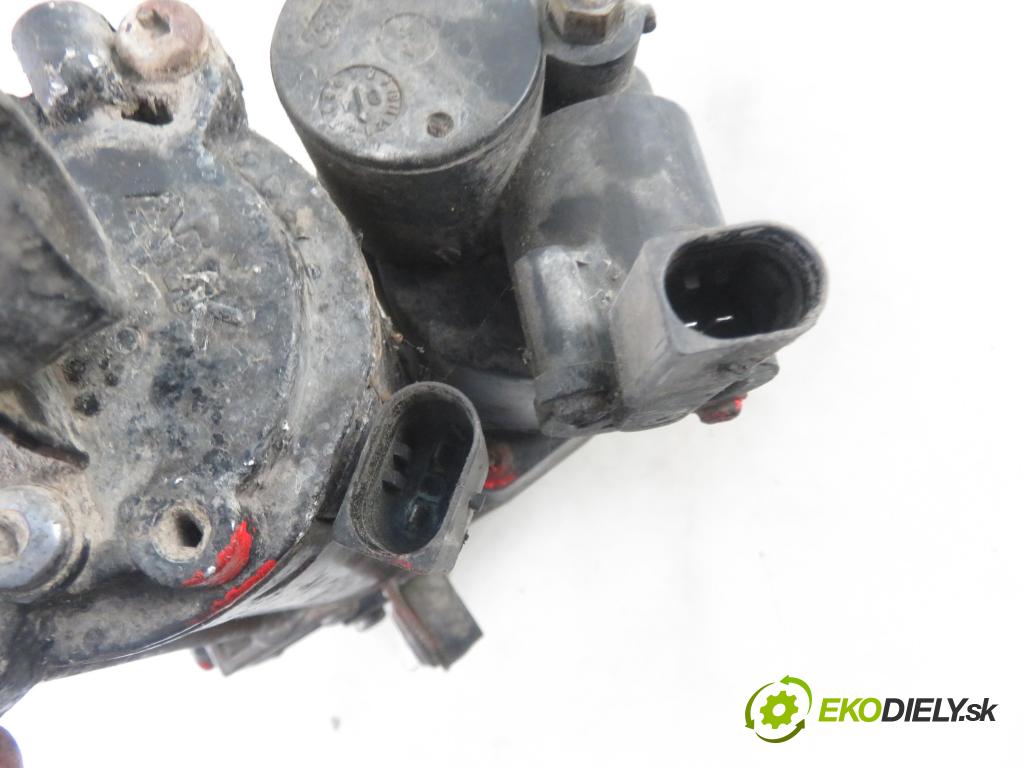 MERCEDES-BENZ KLASA S (W220) SEDAN 2001 145,00 S 320 CDI 197 - OM 613.960 3222,00 Pumpa nápravy EBLV0010D