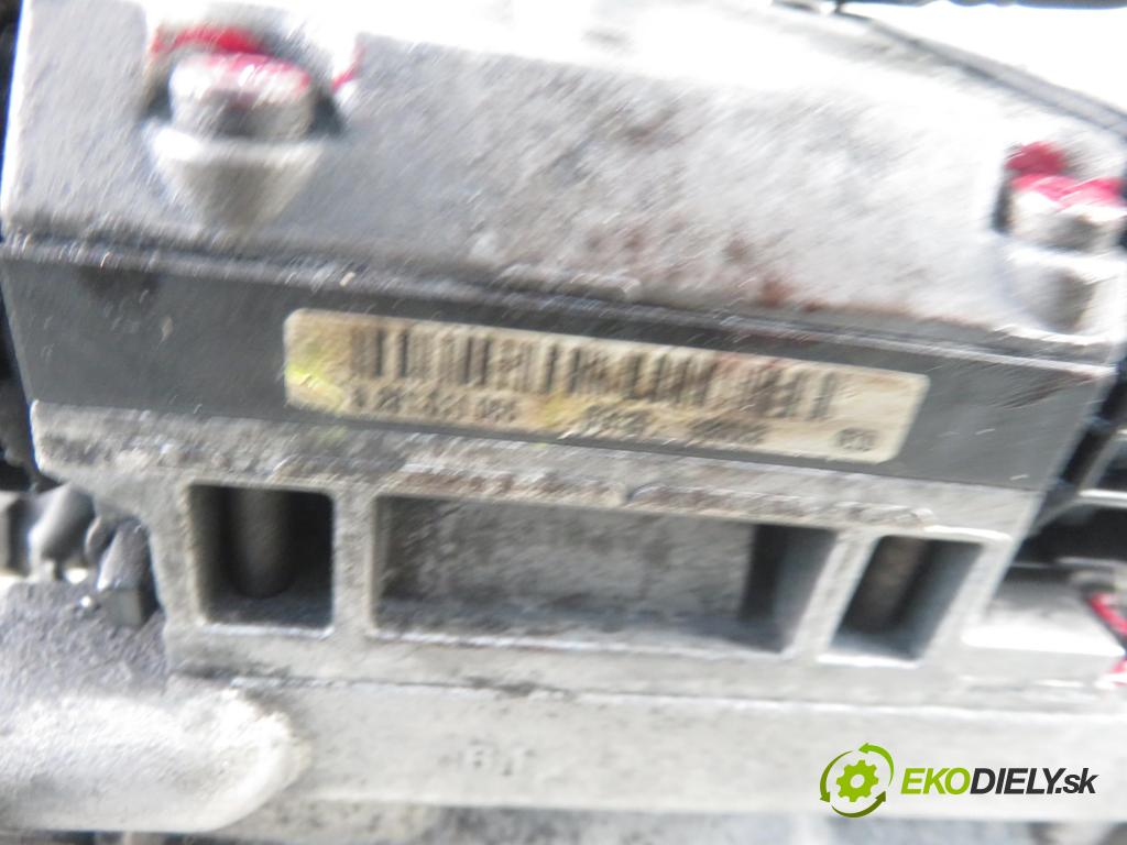 OPEL VECTRA C (Z02) LIFTBACK 2003 92,00 2.2 DTI 16V 125 - Y 22 DTR 2172,00 Pumpa vstrekovacia 0470504224 ; 55352862 ; 0281011055 (Vstrekovacie čerpadlá)