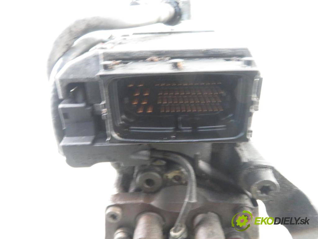 OPEL VECTRA C (Z02) LIFTBACK 2003 92,00 2.2 DTI 16V 125 - Y 22 DTR 2172,00 Pumpa vstrekovacia 0470504224 ; 55352862 ; 0281011055 (Vstrekovacie čerpadlá)