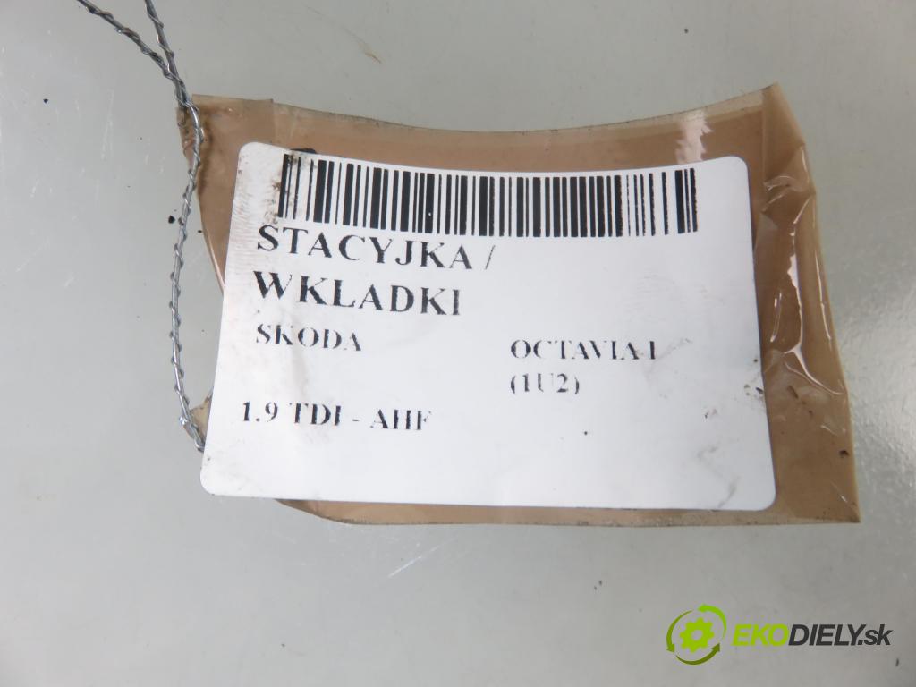 SKODA OCTAVIA I (1U2) LIFTBACK 1999 81,00 1.9 TDI - AHF 1896,00 spinačka 4B0905851B (Spínacie skrinky a kľúče)