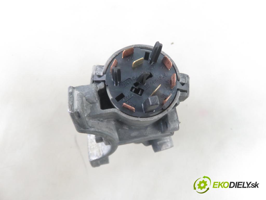 SKODA OCTAVIA I (1U2) LIFTBACK 1999 81,00 1.9 TDI - AHF 1896,00 spinačka 4B0905851B (Spínacie skrinky a kľúče)