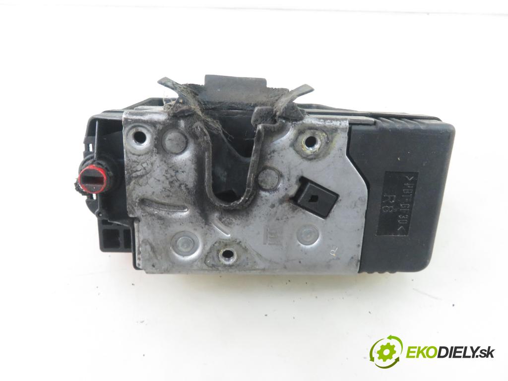 RENAULT TRAFIC II Skrzynia (FL) FURGON 2001 74,00 1.9 dCi - F9Q 760 1870,00 zámok PTM 8200004410 ; 91166239