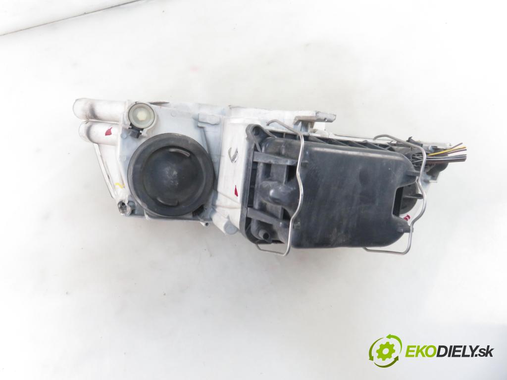 SKODA OCTAVIA II (1Z3) LIFTBACK 2006 75,00 1.6 - BSE 1595,00 Svetlo LP