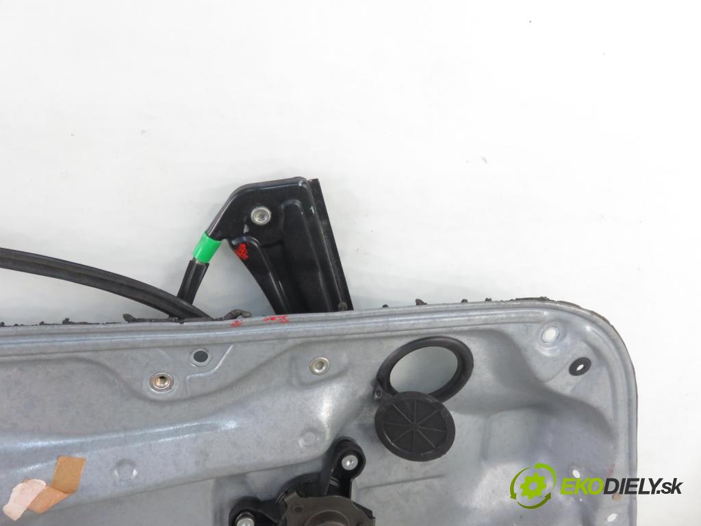 VW GOLF IV Variant (1J5) KOMBI 2000 81,00 1.9 TDI - AHF 1896,00 mechanismus oken LPM 1J4837755F