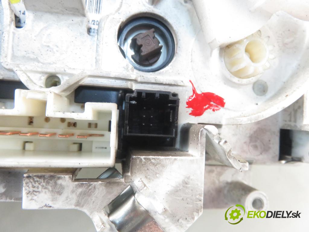 PEUGEOT PARTNER Skrzynia FURGON 2010 55,00 1.6 HDi - 9HT (DV6BTED4) 1560,00 Panel kúrenia KLIMATIZACE: 1400153380