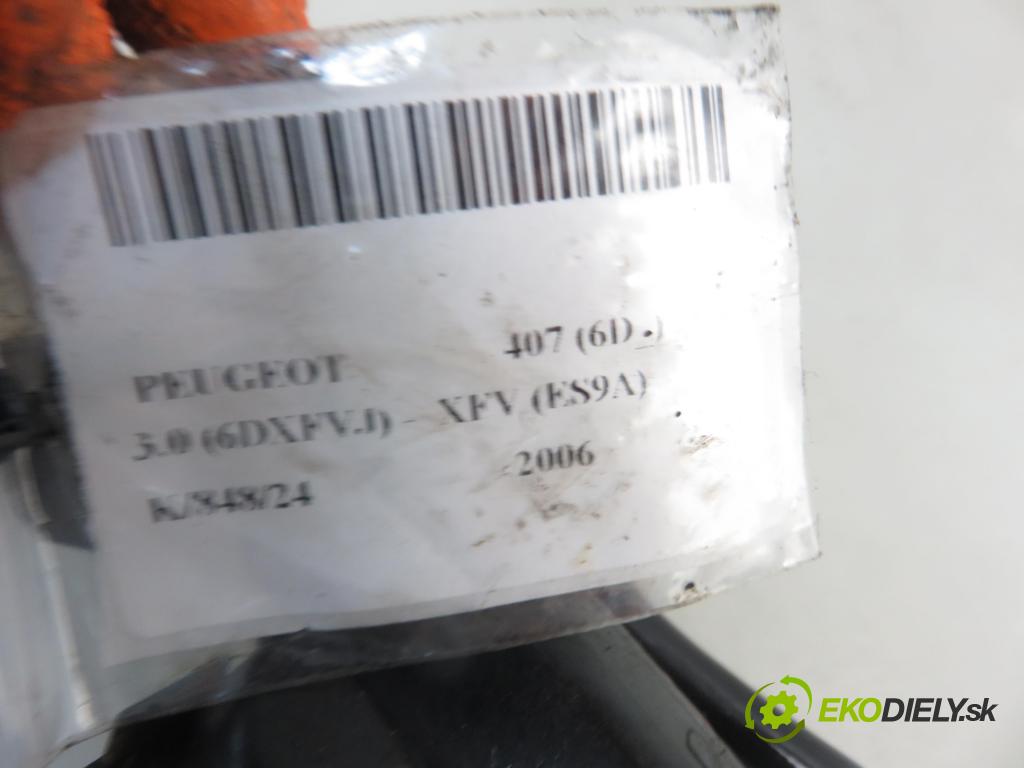 PEUGEOT 407 (6D_) SEDAN 2006 155,00 3.0 V6 (6DXFVJ) 211 -  XFV (ES9A) 2946,00 Lišta vstrekovacia 0280158041 ; 9630333180 (Vstrekovacie lišty)