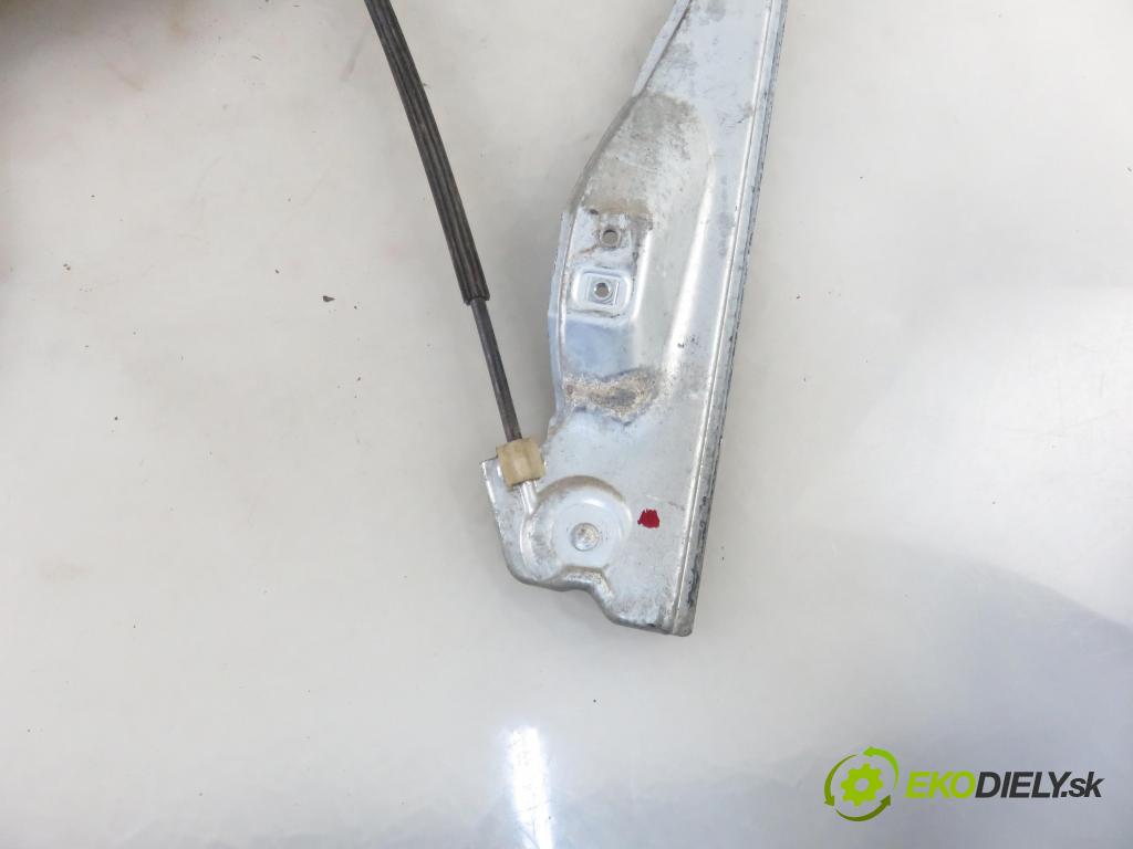 RENAULT CLIO III (BR0/1, CR0/1) HB 2006 55,00 1.2 16V 1149,00 mechanismus oken PPE 8200291147