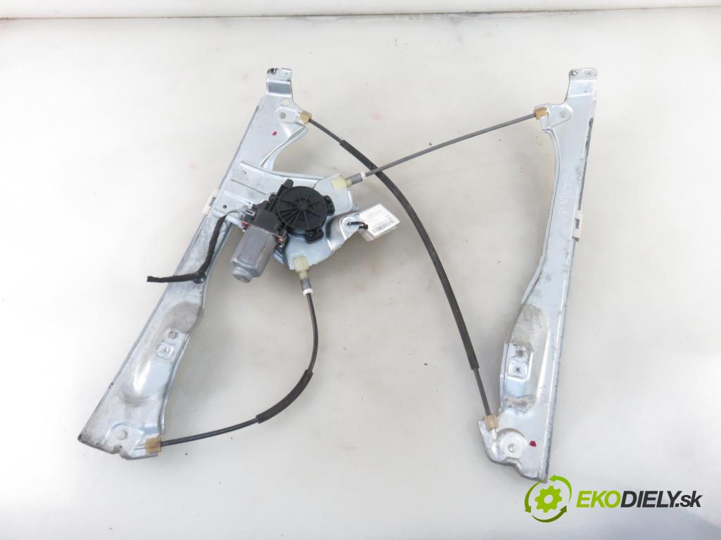 RENAULT CLIO III (BR0/1, CR0/1) HB 2006 55,00 1.2 16V 1149,00 mechanismus oken PPE 8200291147