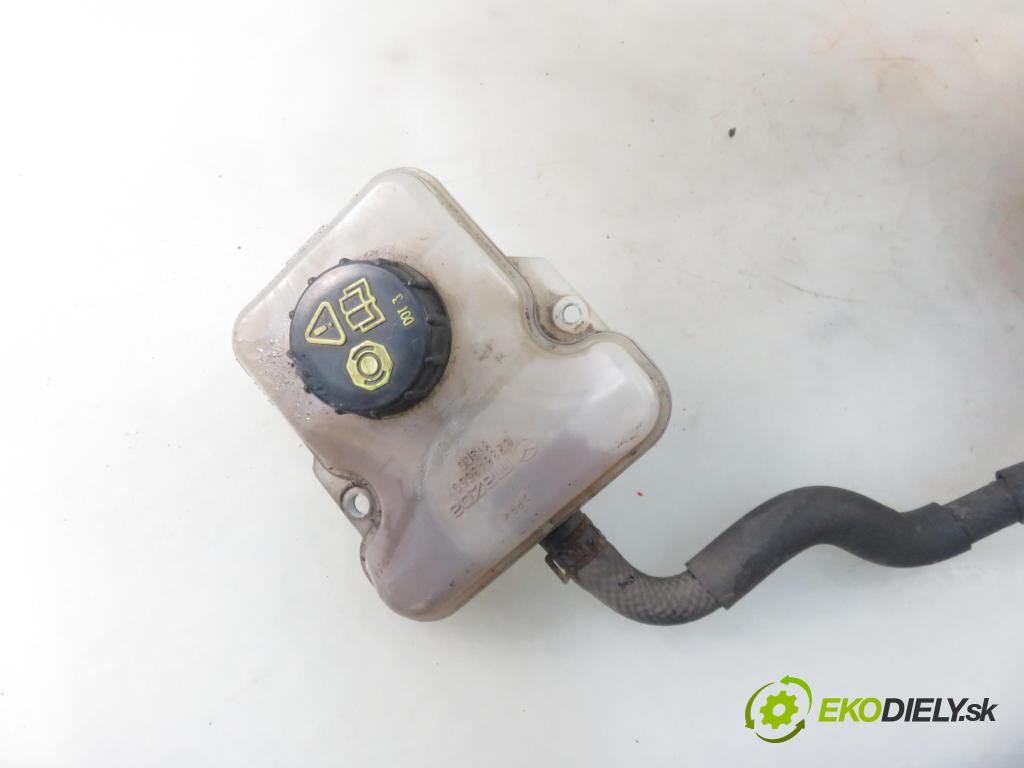 MAZDA 5 (CR19) MINIVAN 2006 81,00 2.0 MZR-CD 110 - RF7J 1998,00 Posilovač CC304395X ; 03786472014 (Servočerpadlá, pumpy riadenia)