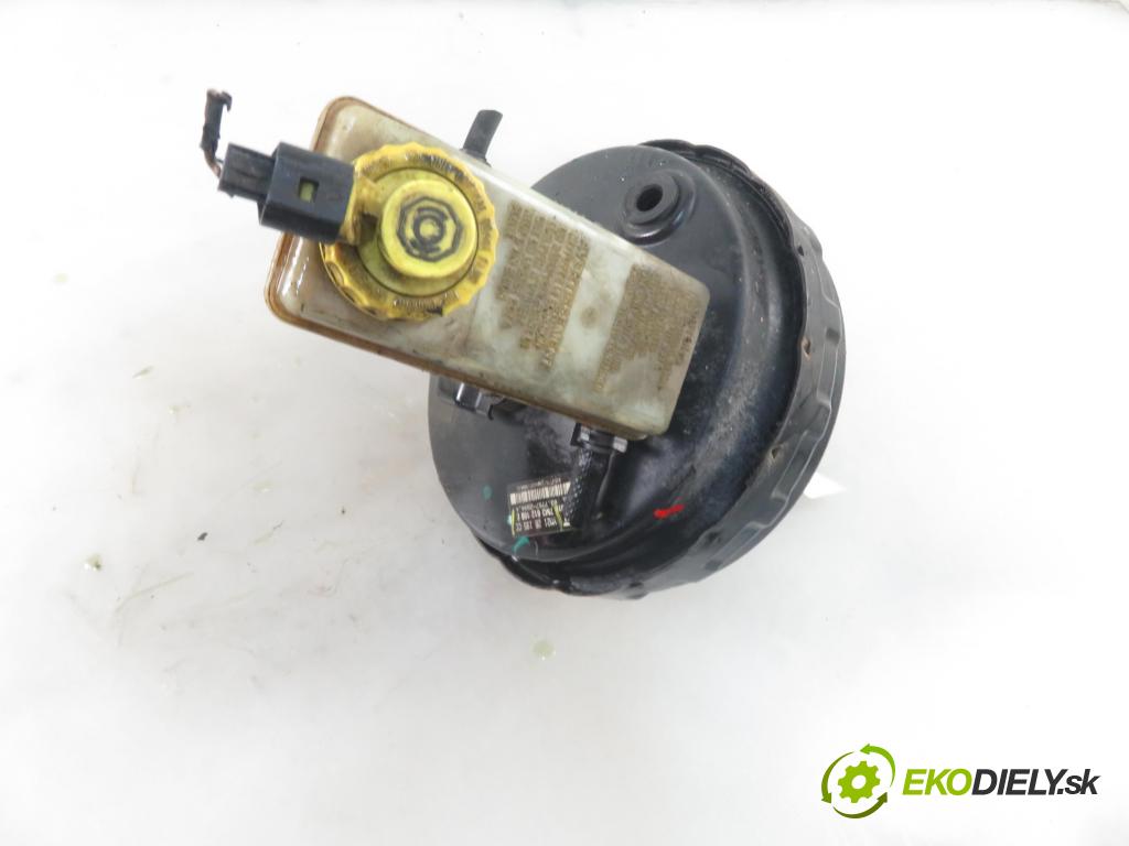 FORD GALAXY (WGR) MINIVAN 2001 85,00 2.0 i DOHC 116 - NSE 1998,00 Posilovač YM212B195CC ; 7M3612100E (Servočerpadlá, pumpy riadenia)