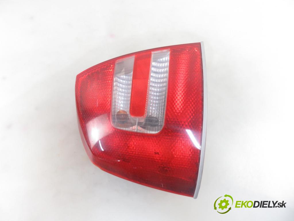 SKODA OCTAVIA II (1Z3) LIFTBACK 2006 75,00 1.6 - BSE 1595,00 světlo levé zadní 1Z5945095A ; 1Z5945111A