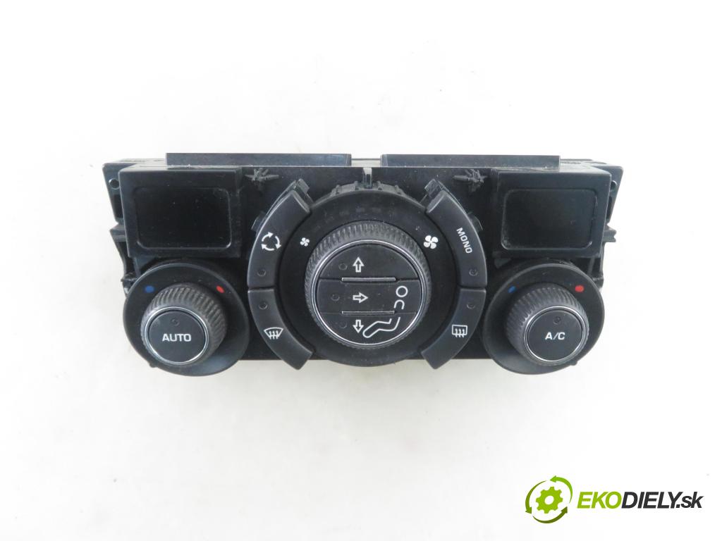 PEUGEOT 308 SW KOMBI 2008 110,00 1.6 16V - 5FX (EP6DT) 1598,00 Panel kúrenia KLIMATRONIK 96850724XT