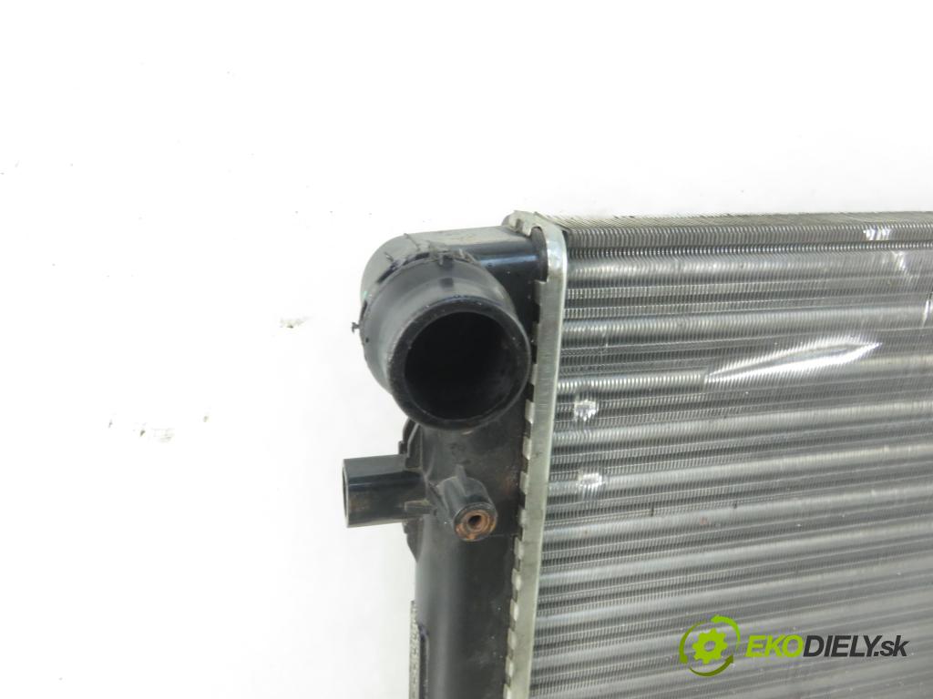VW GOLF V (1K1) HB 2004 85,00 1.6 FSI - BAG 1598,00 chladič vody