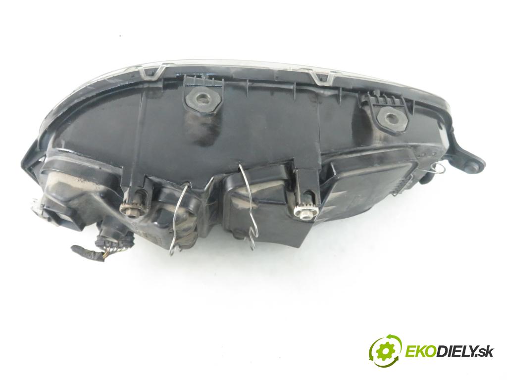 FIAT PUNTO (188_) HB 2001 44,00 1.2 60 - 188 A4.000 1242,00 Svetlo LP