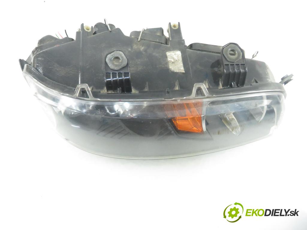 FIAT PUNTO (188_) HB 2001 44,00 1.2 60 - 188 A4.000 1242,00 Svetlo PP