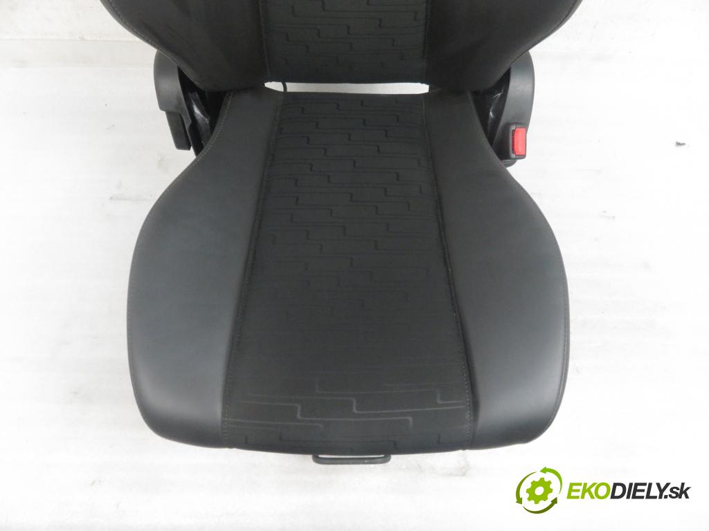 VOLVO FH II CIĄGNIK SIODŁOWY 2018 375,00 500 - D13C500 12777,00 Sedadlo CESTUJÚCI/PP