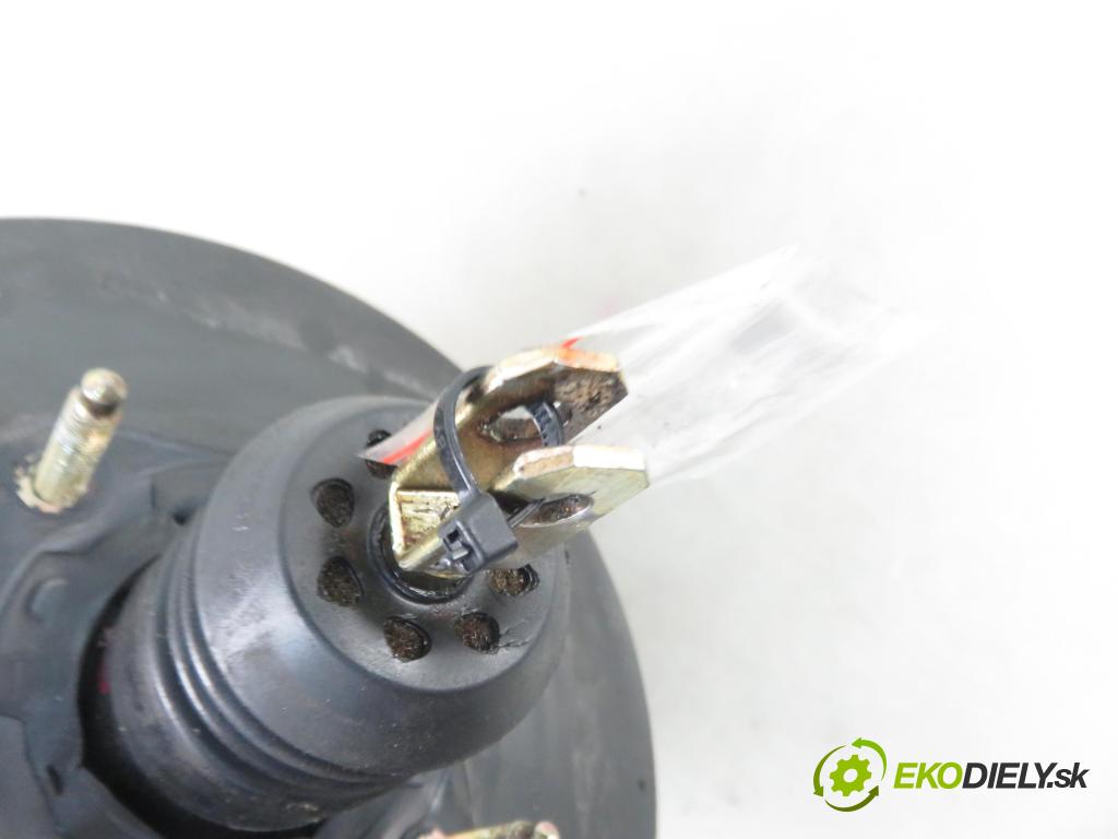 PEUGEOT 307 (3A/C) HB 2003 79,00 2.0 HDi 110 - RHS 1997,00 Posilovač 9643129680 ; 0204024597 (Servočerpadlá, pumpy riadenia)