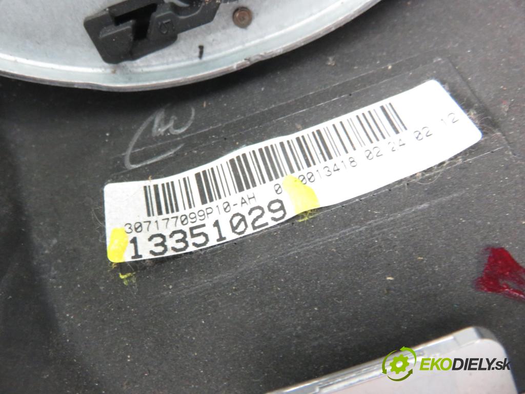 OPEL ZAFIRA TOURER C (P12) MINIVAN 2012 103,00 1.4 - A 14 NET 1364,00 Volant 13351029 (Volanty)