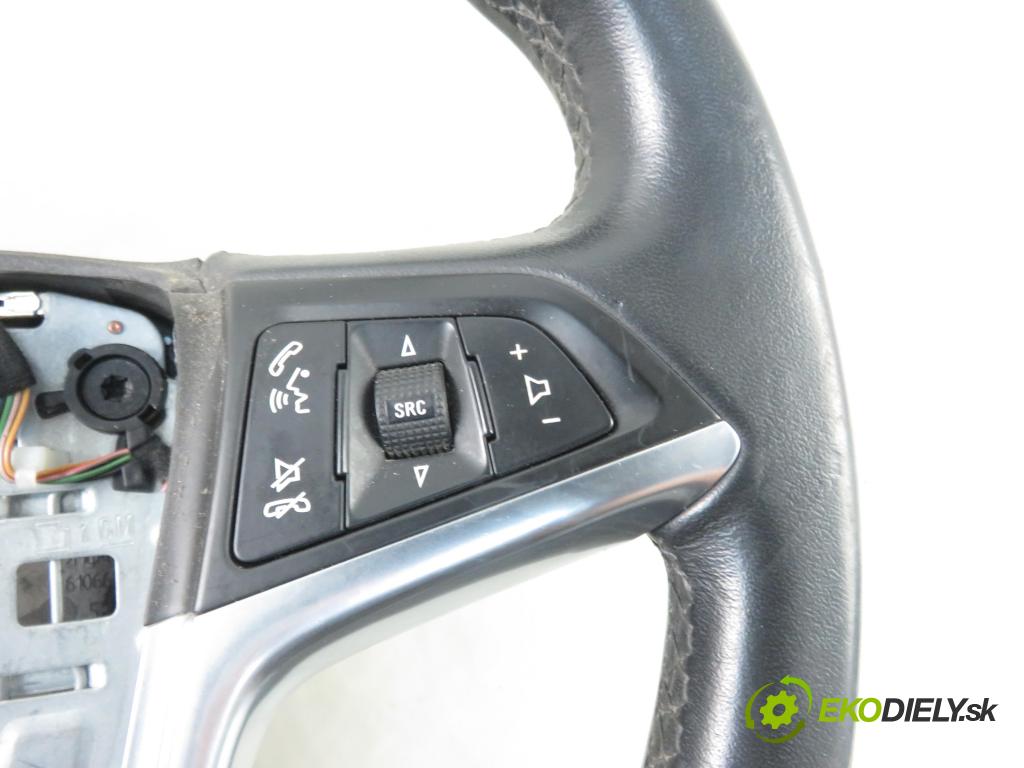 OPEL ZAFIRA TOURER C (P12) MINIVAN 2012 103,00 1.4 - A 14 NET 1364,00 Volant 13351029 (Volanty)