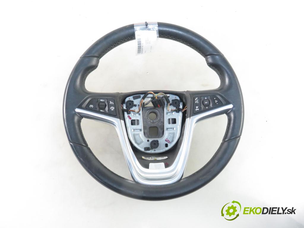 OPEL ZAFIRA TOURER C (P12) MINIVAN 2012 103,00 1.4 - A 14 NET 1364,00 Volant 13351029 (Volanty)