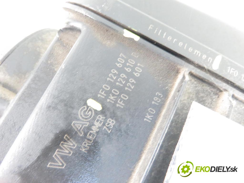 VW GOLF PLUS (5M1, 521) HB 2005 75,00 1.6 - BSF 1595,00 Obal filtra vzduchu 1F0129607 ; 1F0129620C (Obaly filtrov vzduchu)