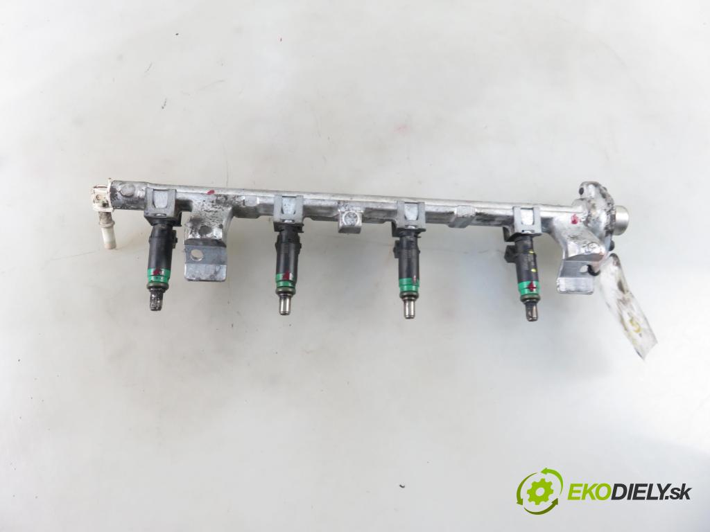 FORD FOCUS II (DA_, HCP) HB 2005 74,00 1.6 - HWDA 1596,00 Lišta vstrekovacia 98MFBB ; 9D2809H487 (Vstrekovacie lišty)