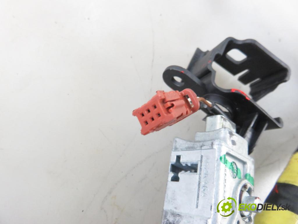 CITROEN C2 (JM_) HB 2003 44,00 1.1 - HFX (TU1JP) 1124,00 spinačka 9632897680 (Spínacie skrinky a kľúče)