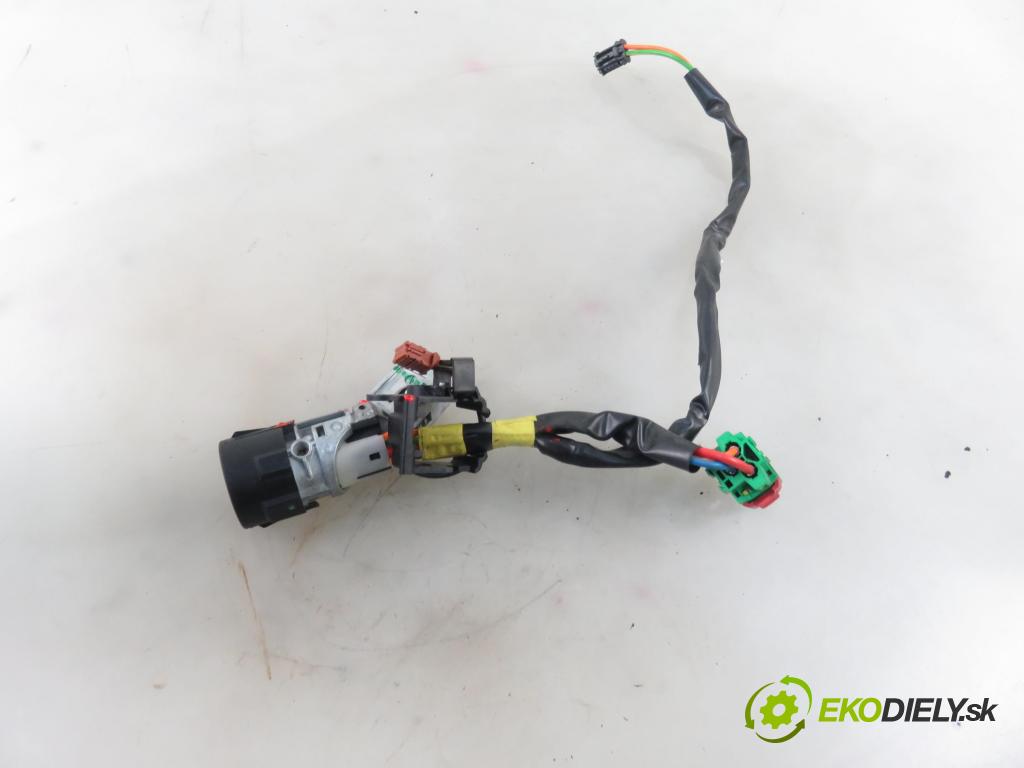 CITROEN C2 (JM_) HB 2003 44,00 1.1 - HFX (TU1JP) 1124,00 spinačka 9632897680 (Spínacie skrinky a kľúče)