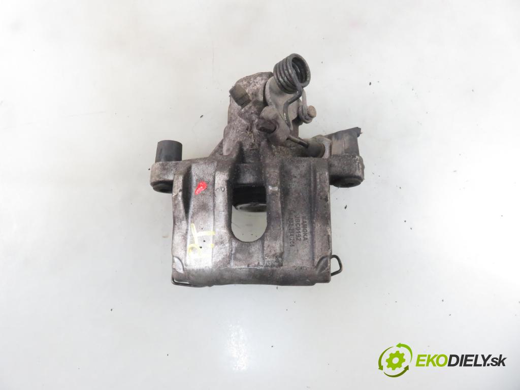 FORD FOCUS II (DA_, HCP) HB 2005 74,00 1.6 - HWDA 1596,00 Brzdič strmeň pravé zadné