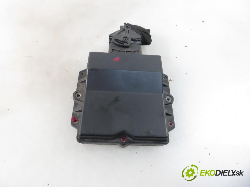 CHRYSLER VOYAGER IV (RG, RS) MINIVAN 2001 128,00 3.3 - EGA 3301,00 Riadiaca jednotka LPG DE8170214 ; 67R011002