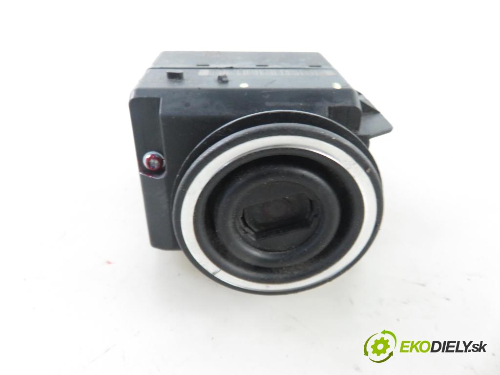 MERCEDES-BENZ VITO / MIXTO Skrzynia (W639) FURGON 2004 110,00 115 CDI 150 - OM 646.982 2148,00 spinačka 6395450108 (Spínacie skrinky a kľúče)