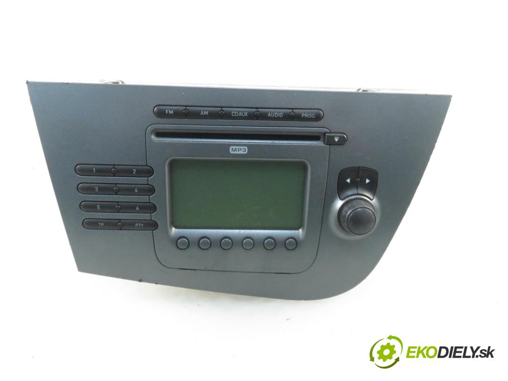 SEAT LEON (1P1) HB 2007 75,00 1.6 - BSE 1595,00 RADIO CD 1P1035186B