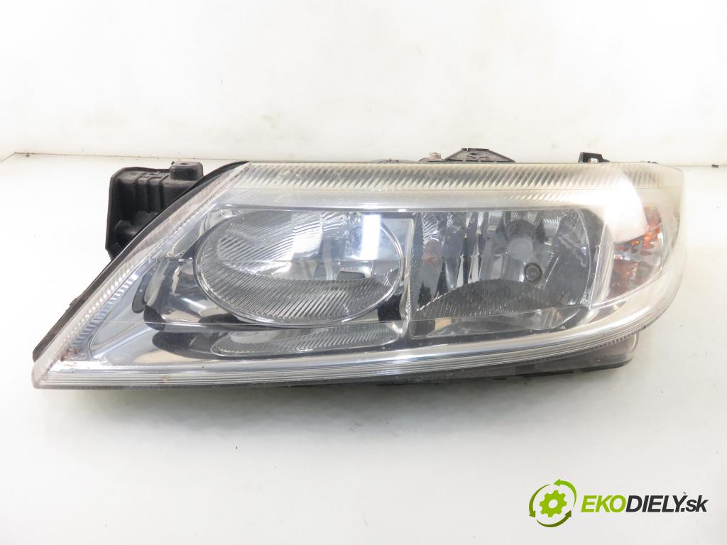 RENAULT LAGUNA II Grandtour (KG0/1_) KOMBI 2002 88,00 1.9 dCi 120 - F9Q 750 1870,00 Svetlo LP 8200002845