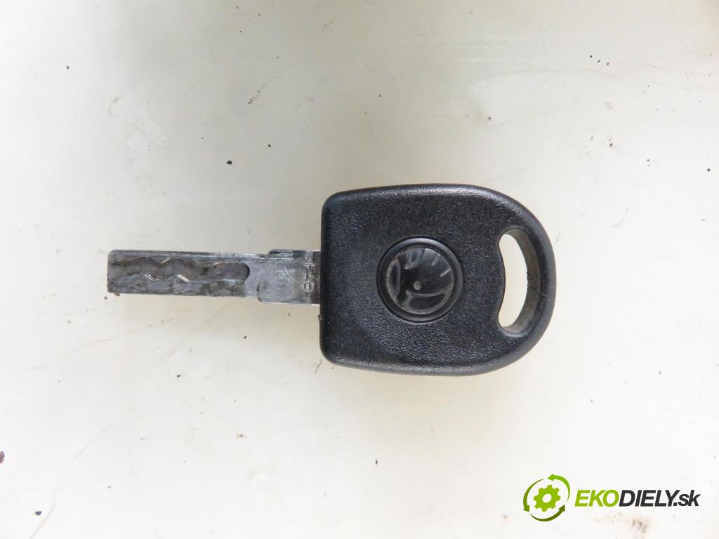 SKODA FELICIA II (6U1) HB 1999 50,00 1.3 MPI 68 1289,00 spinačka 441022221176 (Spínacie skrinky a kľúče)