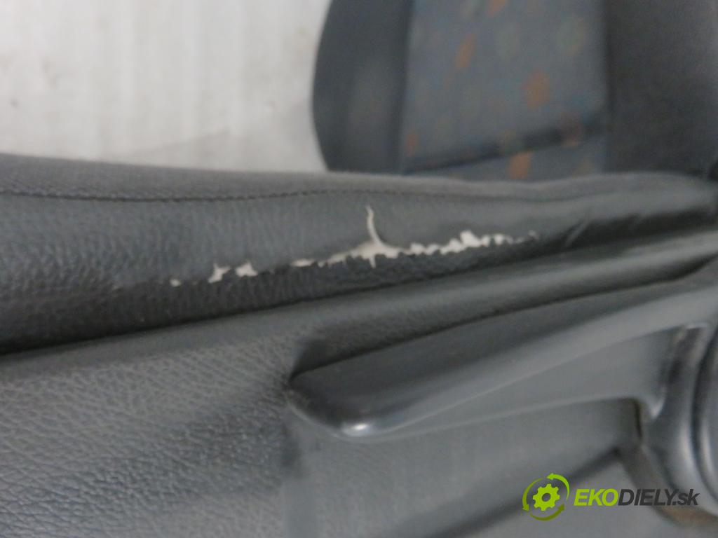 MERCEDES-BENZ VITO / MIXTO Skrzynia (W639) FURGON 2004 110,00 115 CDI 150 - OM 646.982 2148,00 Sedadlo šoféri