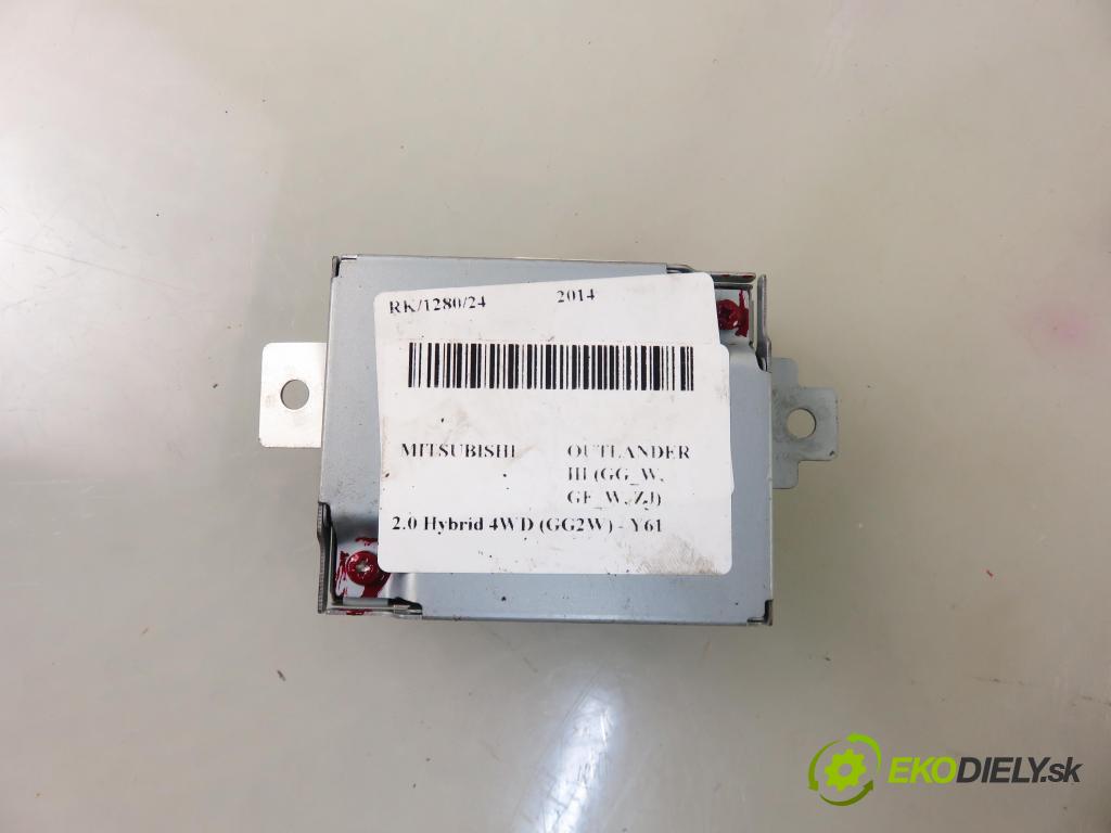 MITSUBISHI OUTLANDER III (GG_W, GF_W, ZJ) SUV 2014 60,00 2.0 Hybrid 4WD (GG2W) - Y61 0,00 Zosilňovač Antenní: 8638A069 (Zosilňovače)