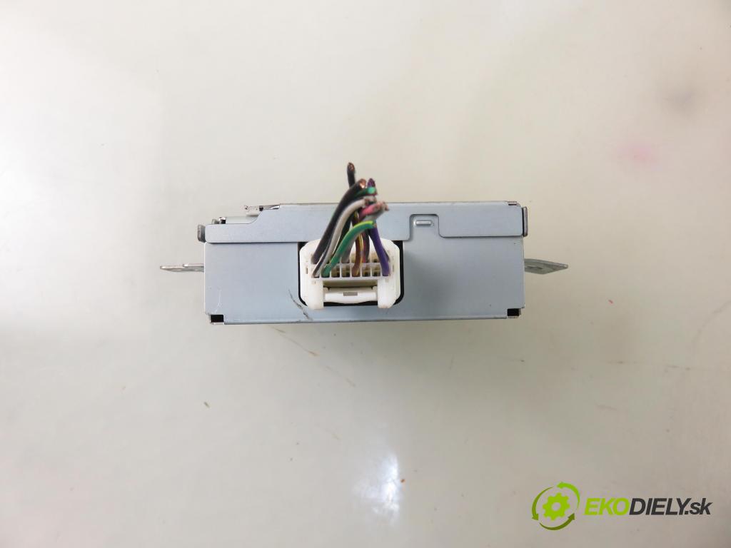 MITSUBISHI OUTLANDER III (GG_W, GF_W, ZJ) SUV 2014 60,00 2.0 Hybrid 4WD (GG2W) - Y61 0,00 Zosilňovač Antenní: 8638A069 (Zosilňovače)