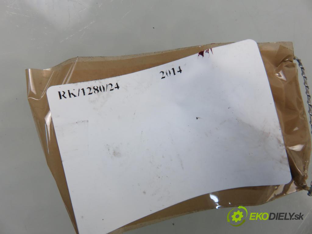 MITSUBISHI OUTLANDER III (GG_W, GF_W, ZJ) SUV 2014 60,00 2.0 Hybrid 4WD (GG2W) - Y61 0,00 Potenciometer plynu 1600A116 (Pedále)