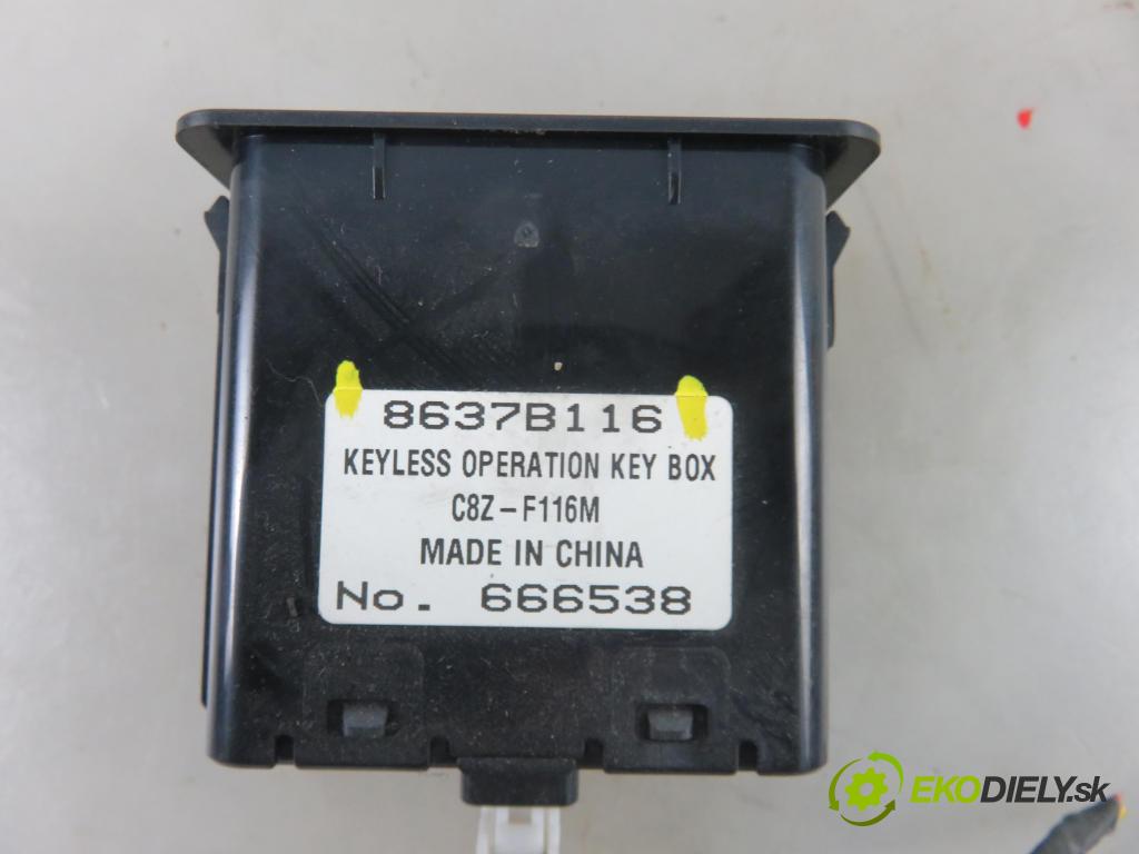 MITSUBISHI OUTLANDER III (GG_W, GF_W, ZJ) SUV 2014 60,00 2.0 Hybrid 4WD (GG2W) - Y61 0,00 spinačka G8D644MKEYE ; 8637B116 (Spínacie skrinky a kľúče)